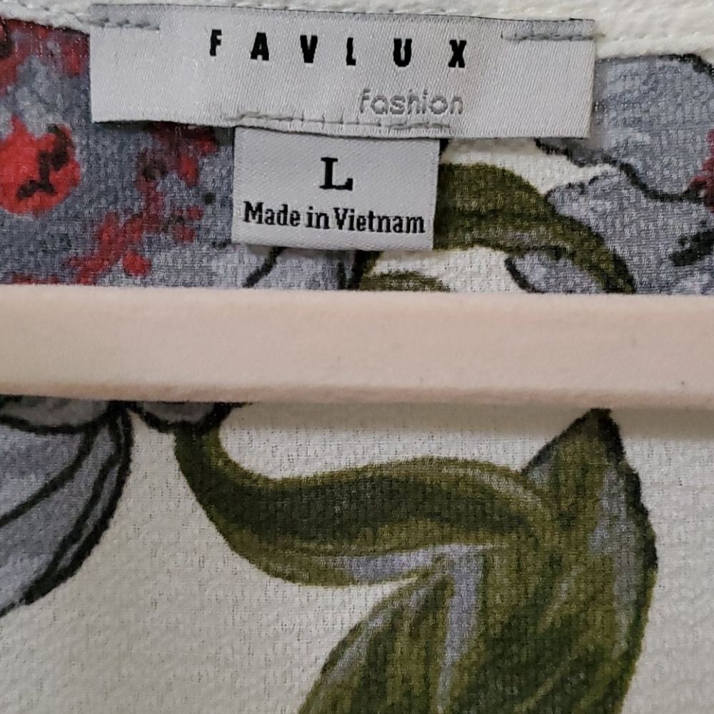 Favlux shrug blouse - Picture 2 of 4